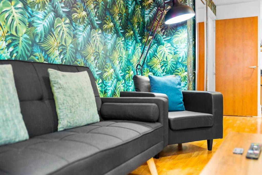 Funky Arcadian Centre Apartment By Azura Nights Birmingham Exterior foto